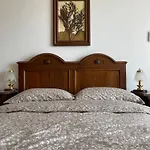 4 Roses Vrtnica Apartman *