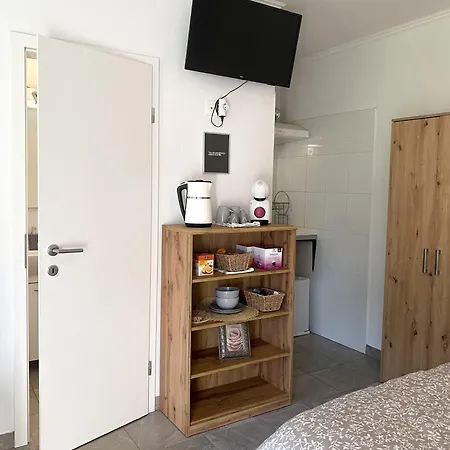 4 Roses Vrtnica * Secovlje