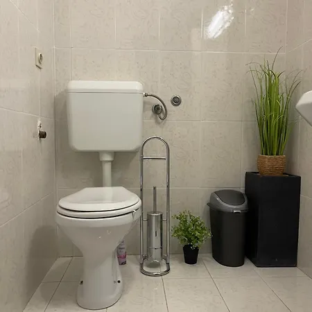 Lägenhet 4 Roses Vrtnica