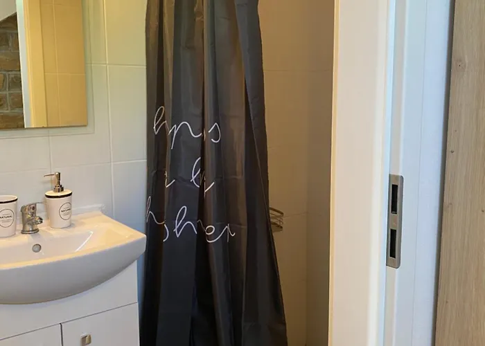 4 Roses Vrtnica Lejlighed *