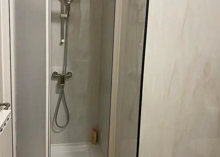 4 Roses Vrtnica Lejlighed *